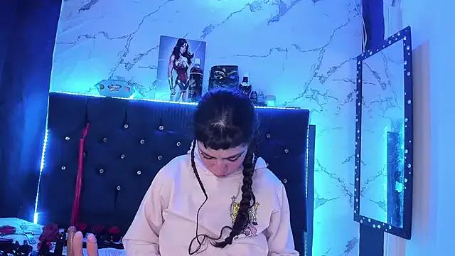 Hynata_hyuga on StripChat