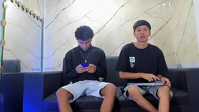 iaandalton on StripChat