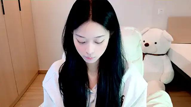 iiiiiiiiis on StripChat 