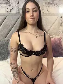 Im_Manu on StripChat 