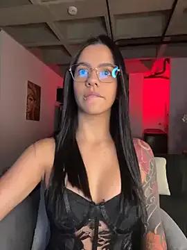 im_susanne on StripChat