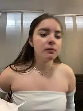 imlindapink on StripChat 