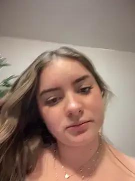 imlindapink on StripChat 