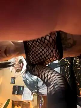 ImplicitWitchybeetch — She gets to cum