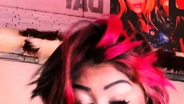 indian_dreamgirl on StripChat 