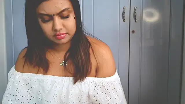 Indian_GlowingMiax — pussy play