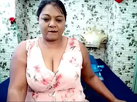 IndianDelia on StripChat 