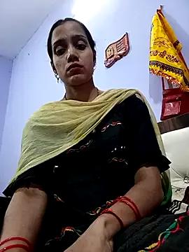 indiandesilive on StripChat 