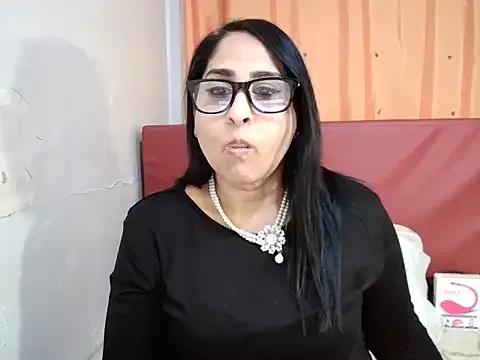 Indiankushy on StripChat 