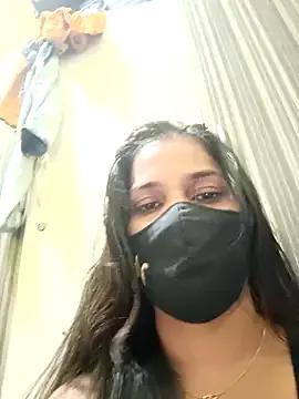 indianliza on StripChat 