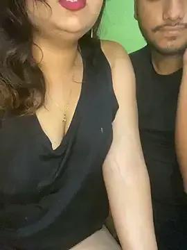 IndianSexyCouple_ on StripChat 