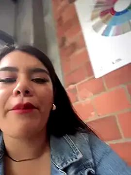 Insane_Issa on StripChat