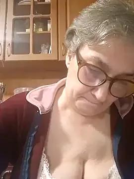 IrinaSweet54 on StripChat 
