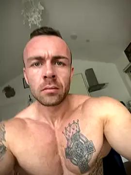 irishdaddyxxl on StripChat 