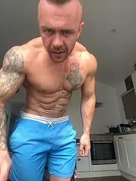 irishdaddyxxl on StripChat 