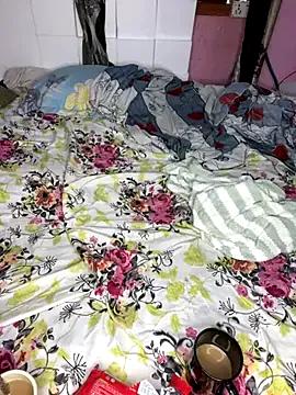 Jaan_jaani45 on StripChat 