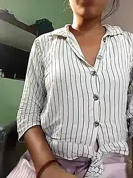 Janvi-90 on StripChat