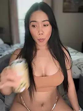 JazzieXo on StripChat 