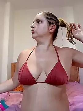 JessicaItalia on StripChat 