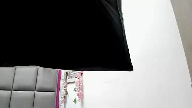 JESSYCORTES on StripChat 