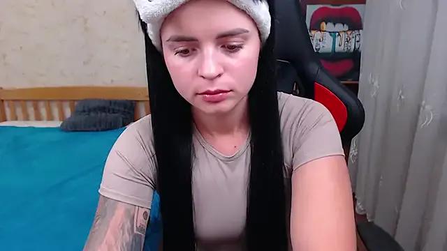 JuicyJess on StripChat