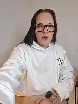 JUJUICY- on StripChat 
