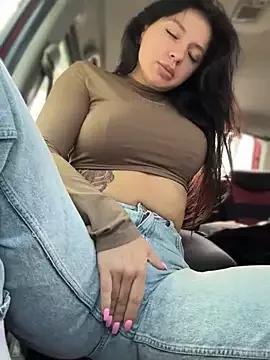 JulliaVegas on StripChat 