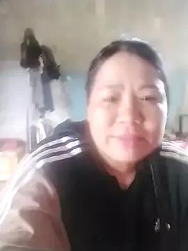 Julyy08 on StripChat
