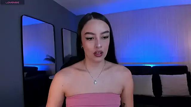 KaiaFerreira on StripChat 