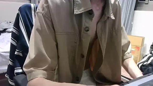 kaikai_0804 on StripChat 