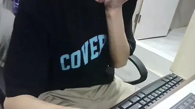 kaikai_0804 on StripChat 