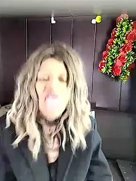 KamaLila on StripChat 