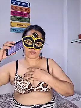 Kashish_01 on StripChat