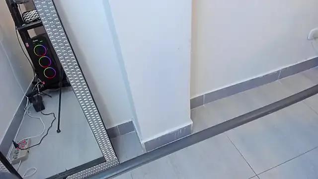 katnis_Romano_ — touch my juicy pussy