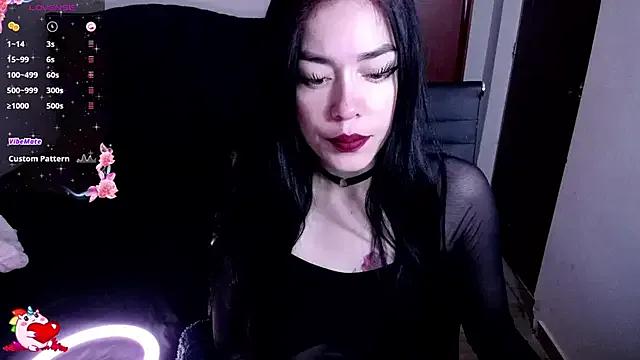 katty_8 on StripChat 