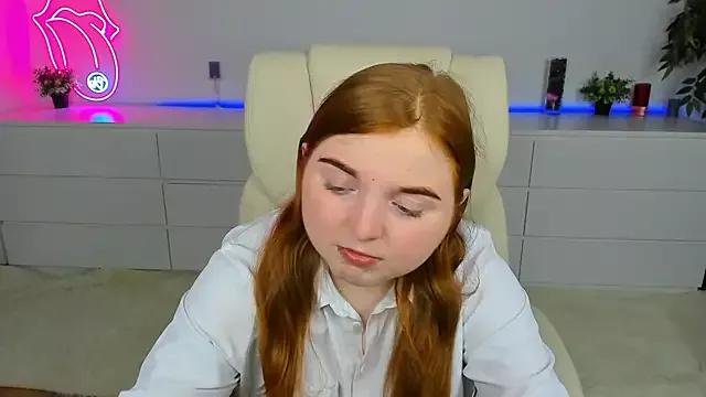 KattyRose8 on StripChat 
