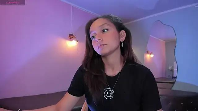 katy_sweet19 on StripChat