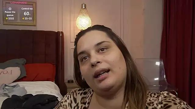 Kelly_Bliss on StripChat 