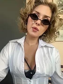 KellyKeler — Show my WET PUSSY