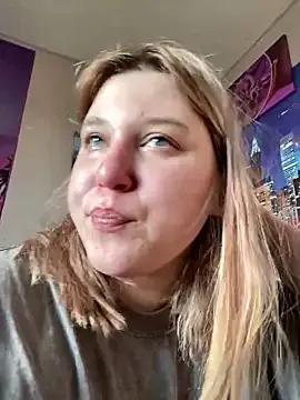 Kemeli008 on StripChat