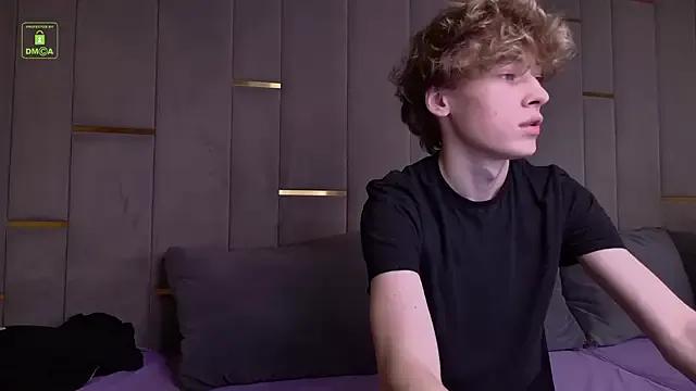 Kevin_Garsia on StripChat