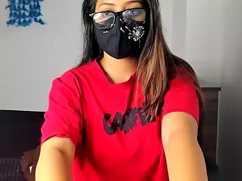 kinky_kia_4u on StripChat 