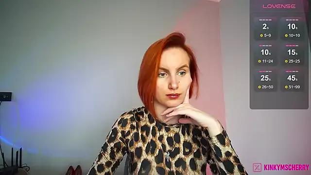KinkyMissCherry on StripChat 