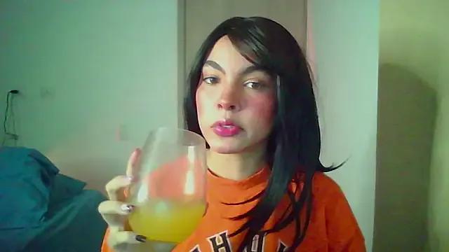 Kiri_Cutee on StripChat 