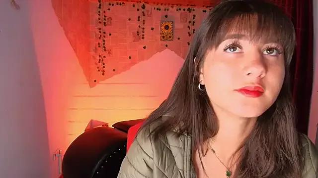 kisstarxxx on StripChat 