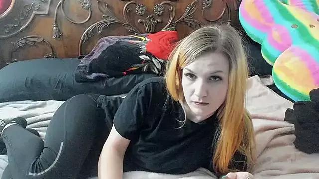 Kitty_DaCocks on StripChat 