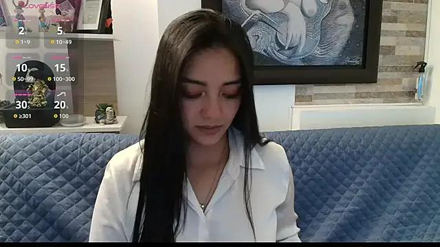 Kitty_Rhodes on StripChat 