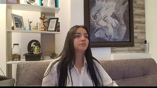 Kitty_Rhodes on StripChat 