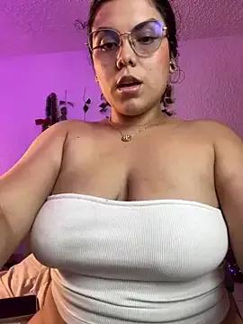 kittylu__ on StripChat 