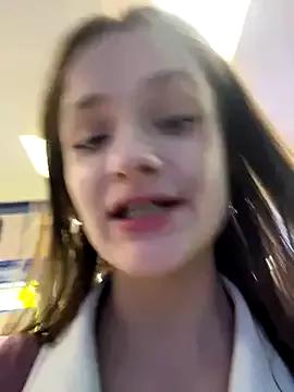 KittyQueeny on StripChat 